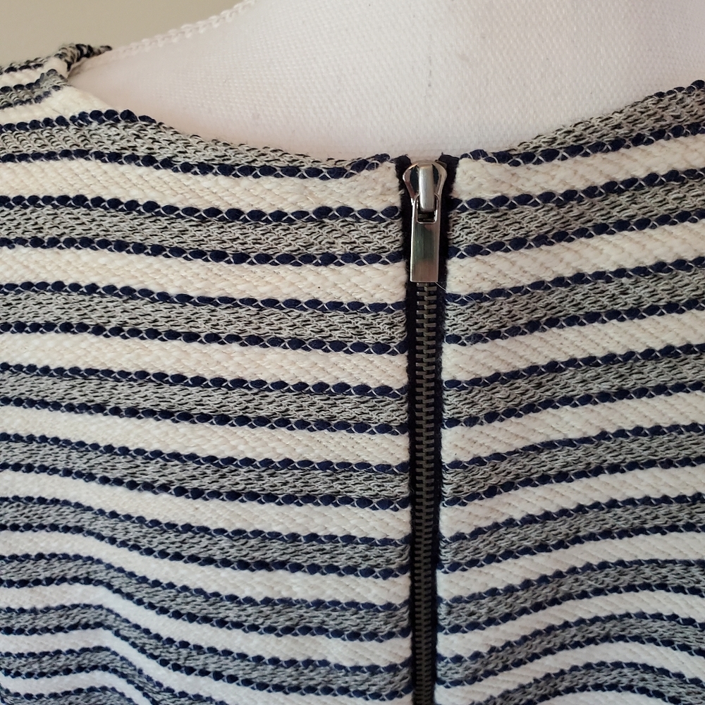 LOFT- NWOT- 🦋 Striped Blue and Ivory Midi Dress- Size 14 - Picture 7 of 10